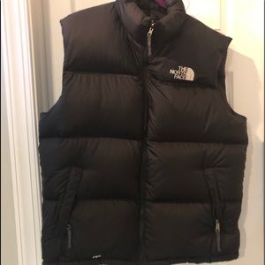 Men’s North Face down vest